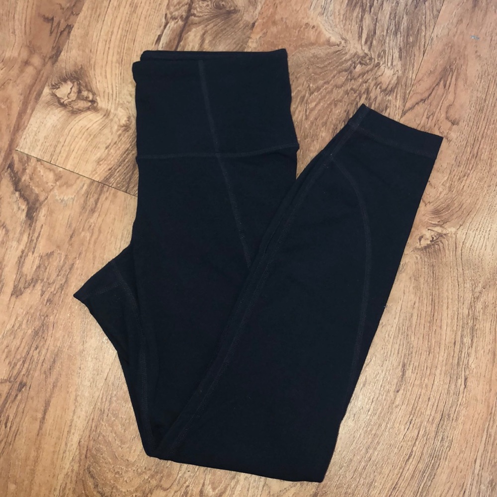 Athleta Salutation 7/8 Leggings